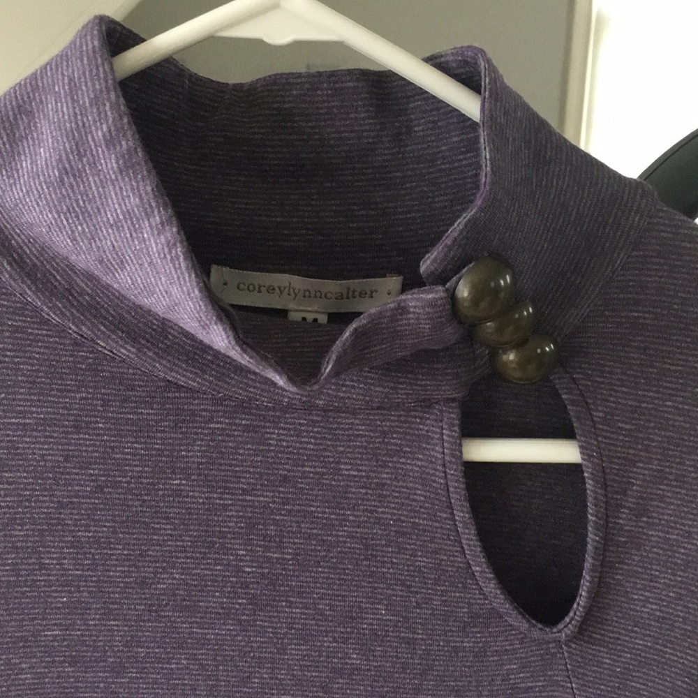 Coreylynncalter keyhole turtleneck, size M